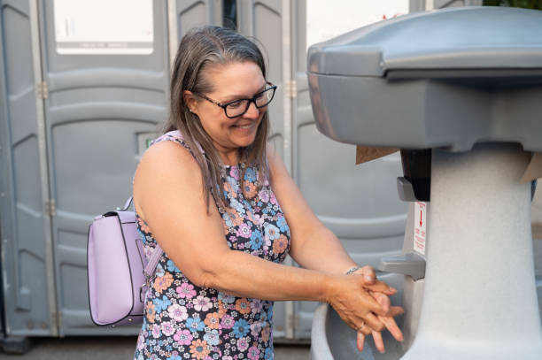 Best Portable restroom trailer rental  in Byhalia, MS
